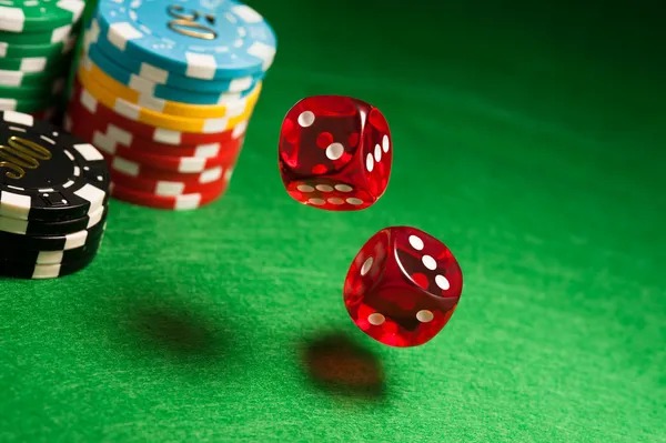 Hacksaw Gaming slot interface on lxtoto link showing reels, paylines, and bet controls